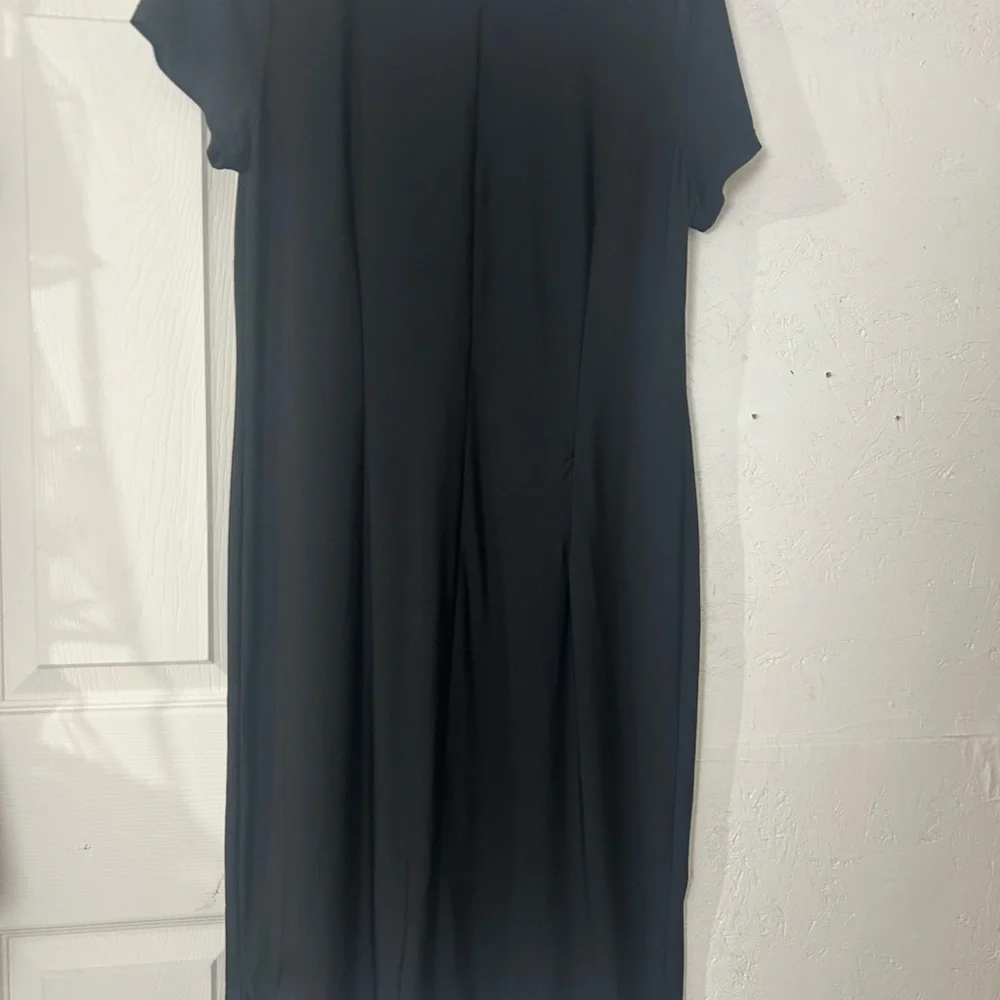 Danny & Nicole Black Dress with Bold Floral Design - Picture 3 of 9